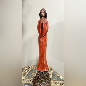 Southern Living Vintage Religious Folk Art Style, Hand carved praying woman 15”